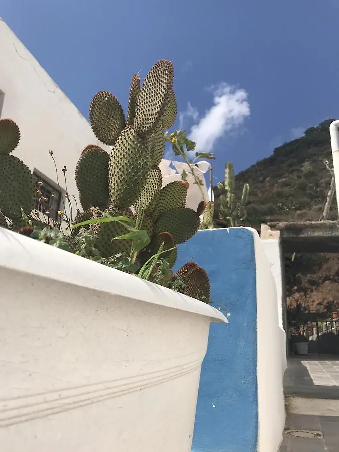 Da Nino Sul Mare Bed and Breakfast Pecorini Ιταλία