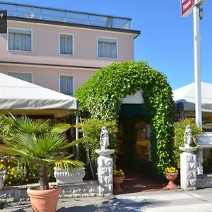 hotel-villa-ginevra.hotelinveneto.com/