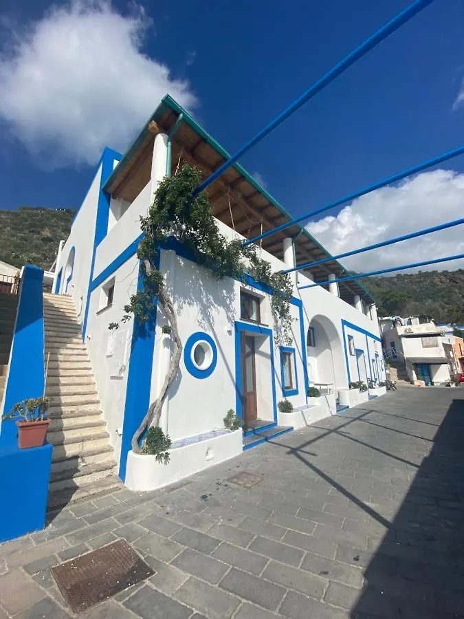Da Nino Sul Mare Bed & Breakfast Pecorini