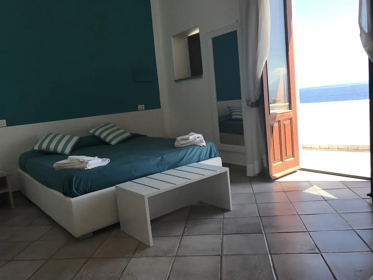 Da Nino Sul Mare Bed & Breakfast Pecorini Italy