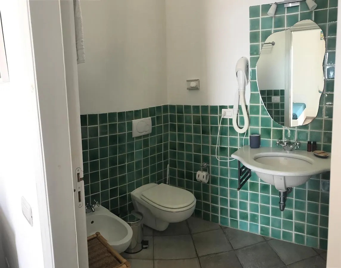 Da Nino Sul Mare Bed & Breakfast Pecorini