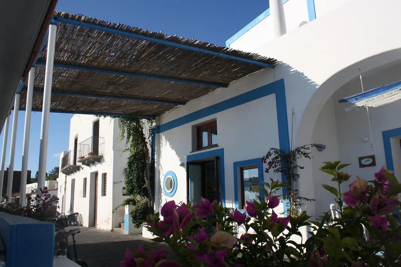 Da Nino Sul Mare Bed & Breakfast Pecorini